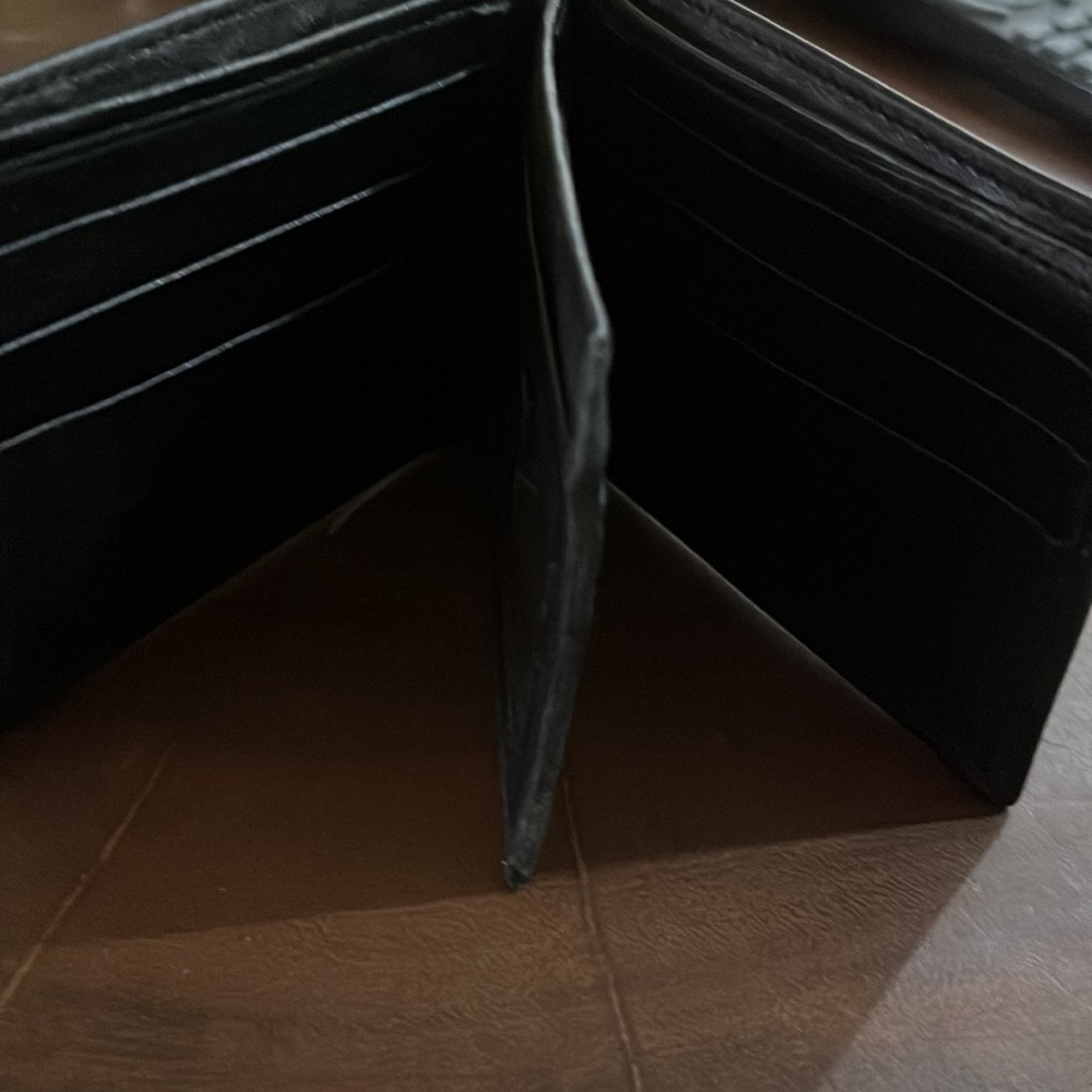 Wallet - Picture 5 of 5